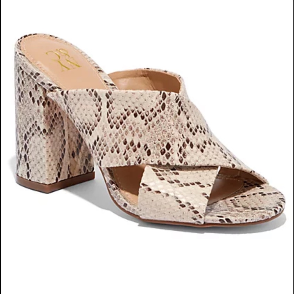 NY&CO cream snakeskin sandal, size 9, nwot
